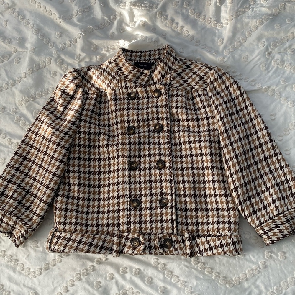 Forever 21 cropped 3/4 sleeve houdstooth brown tan and cream double breasted